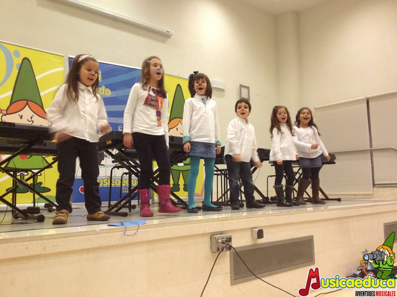 MT2 Cantando El arquitecto
